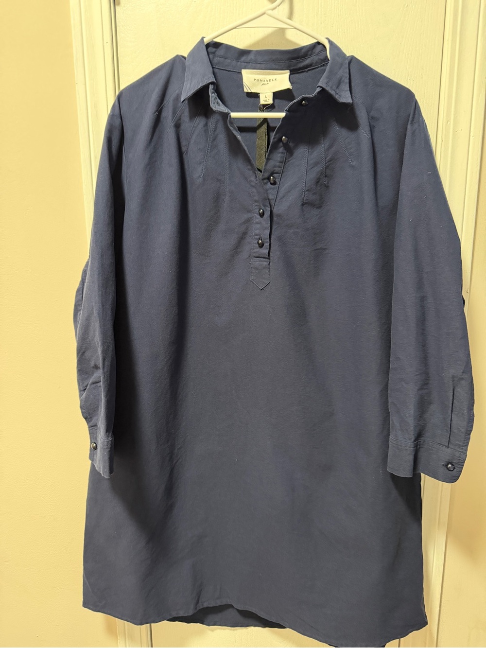 Pomander Place Navy Buttoned dress w pockets nwt